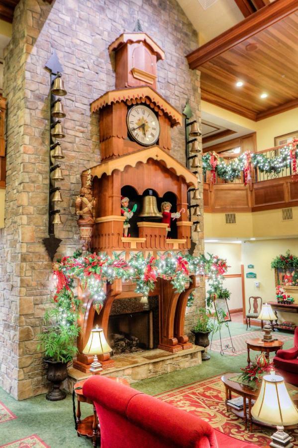 The Inn At Christmas Place Pigeon Forge Buitenkant foto